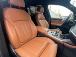 BMW X7-15