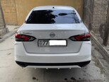 Nissan Sunny-2
