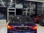Hyundai Sonata-6