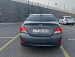 Hyundai Accent-9