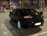 Mitsubishi Lancer-3