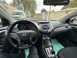Hyundai Elantra-21