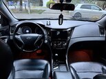 Hyundai Sonata-13