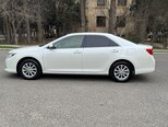 Toyota Camry-15