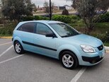 Kia Rio-8