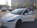 Tesla Model 3-9