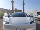 Tesla Model 3-8