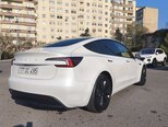Tesla Model 3-11