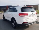 Kia Sorento-8
