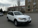 Mitsubishi Outlander-1