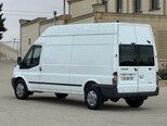 Ford Transit-7