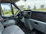 Ford Transit-14