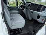 Ford Transit-16