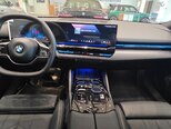 BMW 520-2