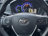 Toyota Corolla Fielder-13