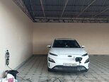 Hyundai Kona Electric-5
