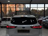 Toyota Highlander-6