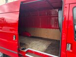 Ford Transit-11