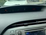 Toyota Prius-4