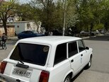 LADA (VAZ) 2104-2