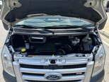 Ford Transit-15