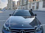 Mercedes E 220-3