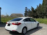 Kia Cerato-7