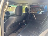 Toyota Land Cruiser Prado-8