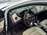Chevrolet Cruze-15