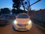 Nissan Note-2