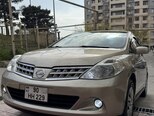 Nissan Tiida-1