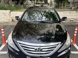 Hyundai Sonata-13