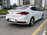 Hyundai Elantra-7