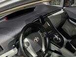 Toyota Prius-3