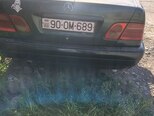 Mercedes E 200-4