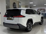Toyota RAV4-10