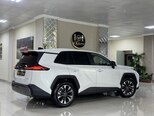 Toyota RAV4-8