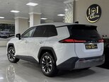 Toyota RAV4-6