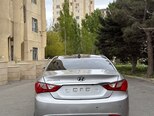Hyundai Sonata-5