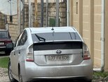 Toyota Prius-5