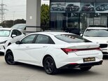 Hyundai Elantra-5