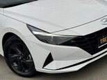 Hyundai Elantra-15