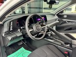 Hyundai Elantra-22