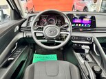Hyundai Elantra-30
