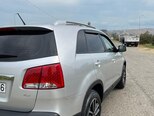 Kia Sorento-18