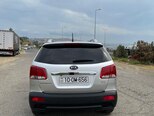 Kia Sorento-17