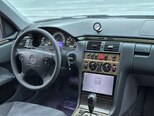 Mercedes E 240-15