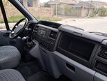 Ford Transit-9