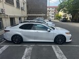 Toyota Camry-3