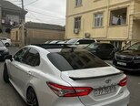 Toyota Camry-6